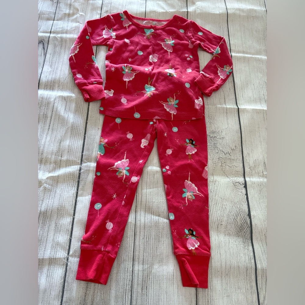 Carter’s Toddler Girls 2T Red 2-Piece Long Sleeve Pajama Set